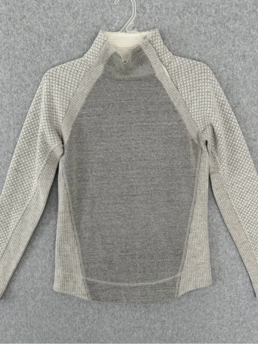 Prana Sweater Women's XS Grey Cream Wool Blend Brandie Pullover Snaps Outdoors